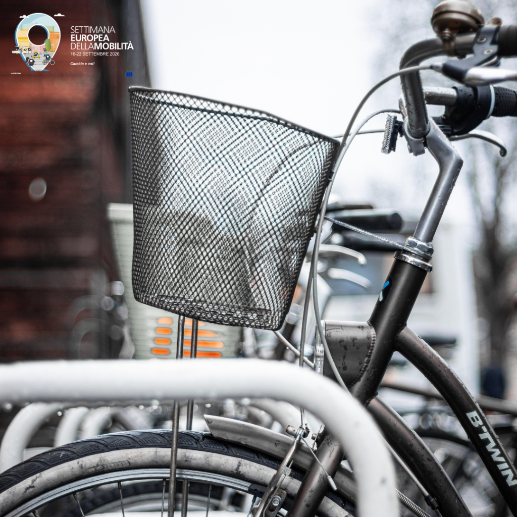 Torna il contest fotografico “Io e la mia bici UniPV”: racconta la mobilità sostenibile con uno scatto